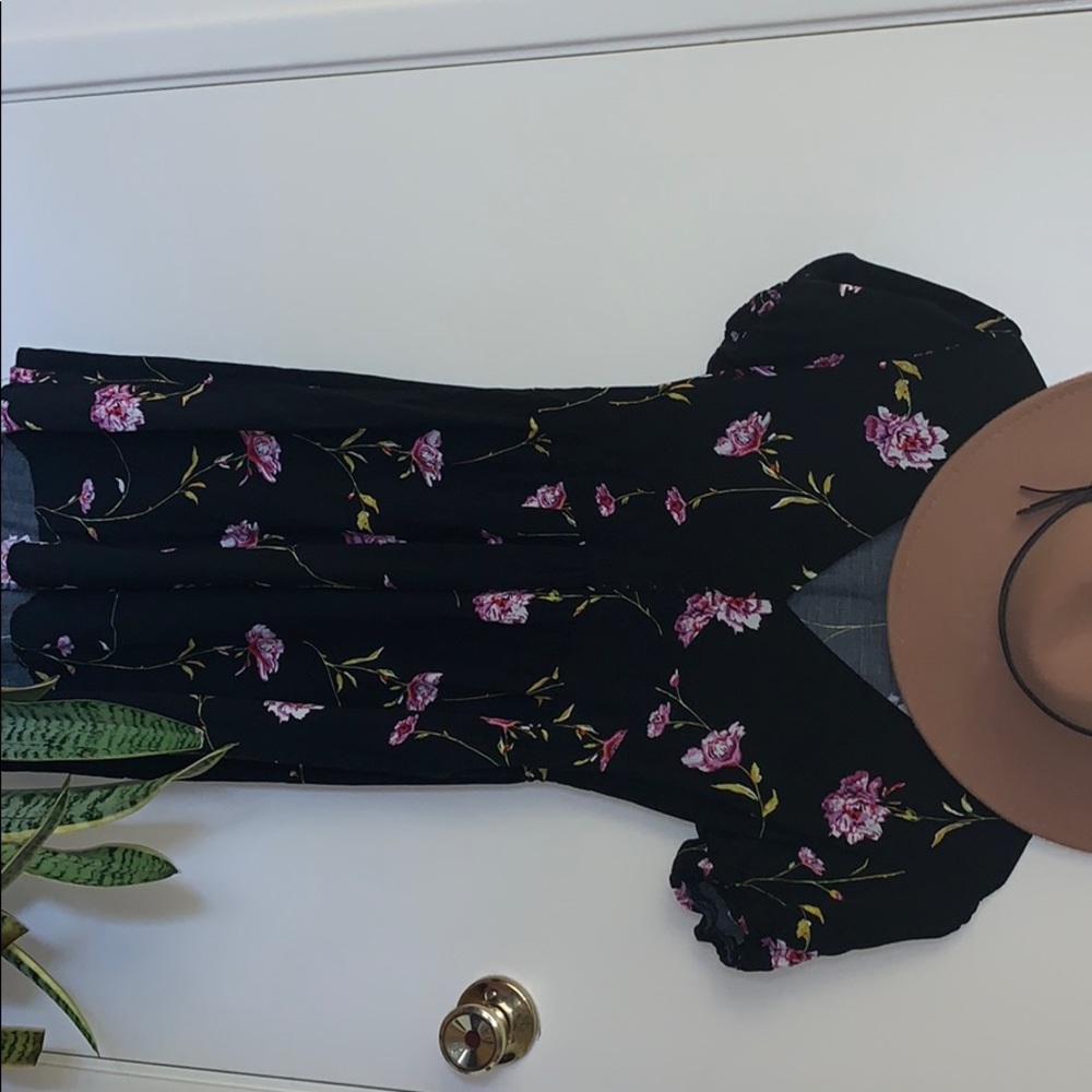 Flower Dress! - Picture 2 of 6